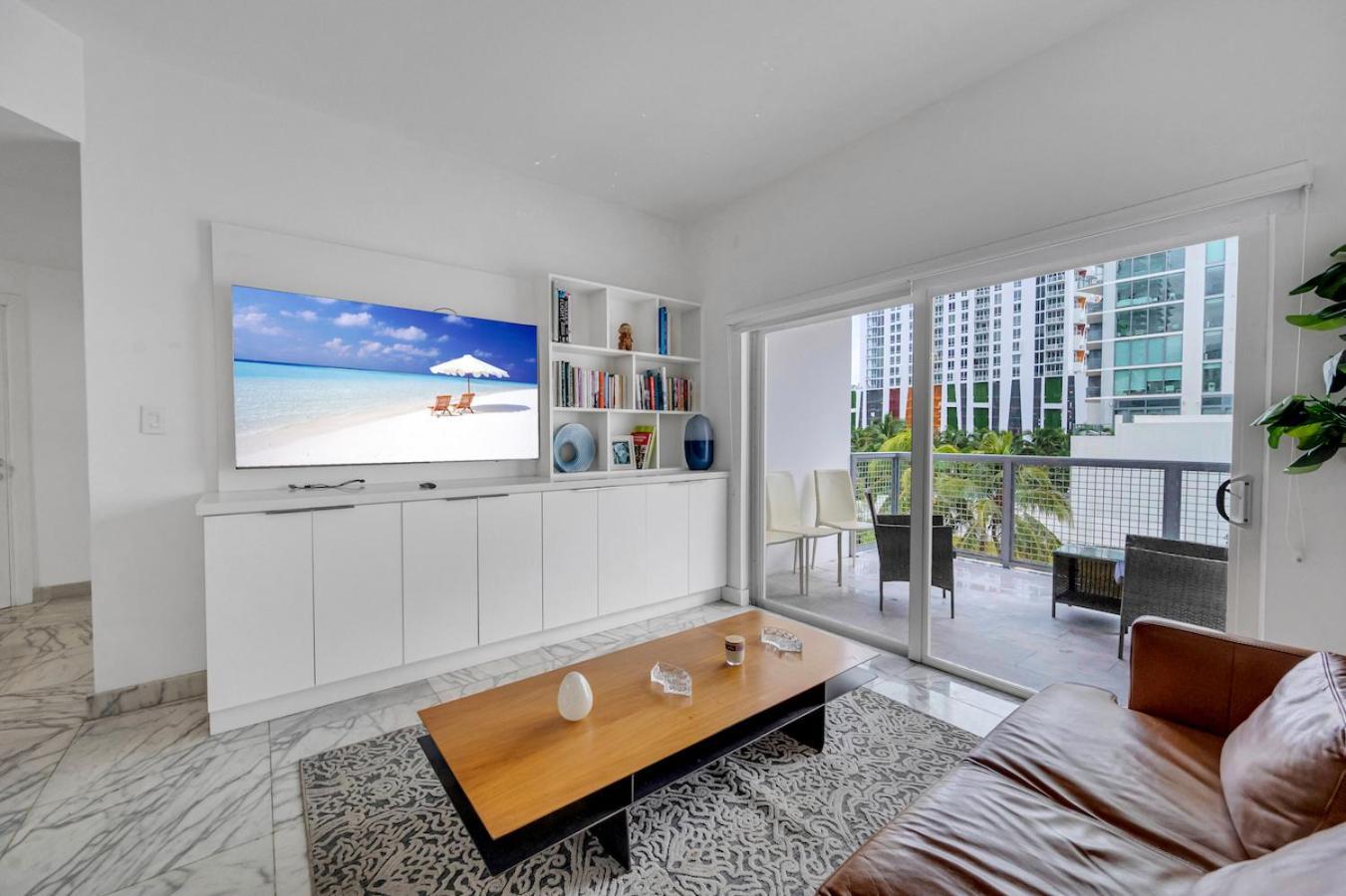 Subtle 2 Bed In Edgewater Near Downtown With Free Parking Daire Miami Dış mekan fotoğraf