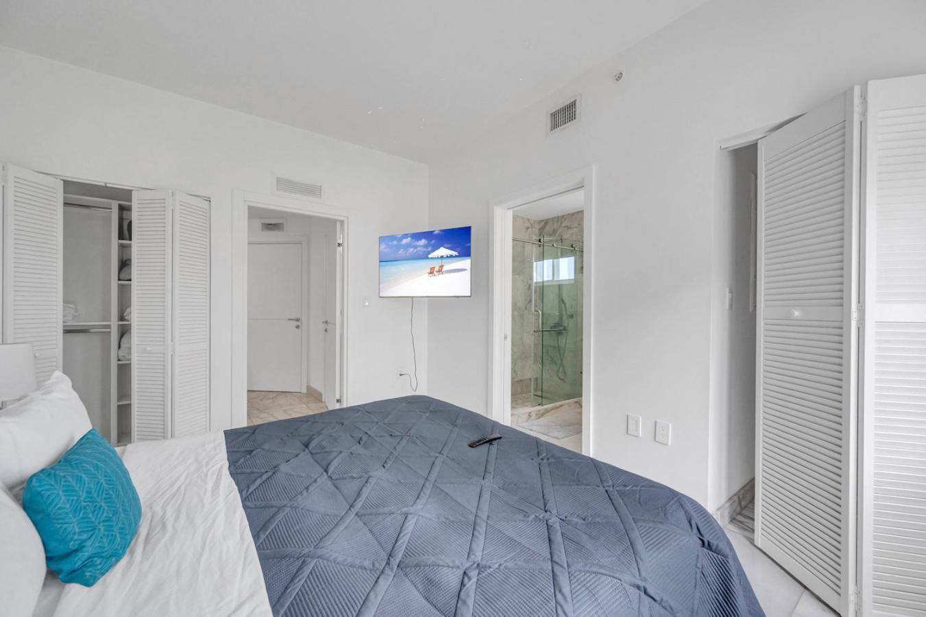 Subtle 2 Bed In Edgewater Near Downtown With Free Parking Daire Miami Dış mekan fotoğraf